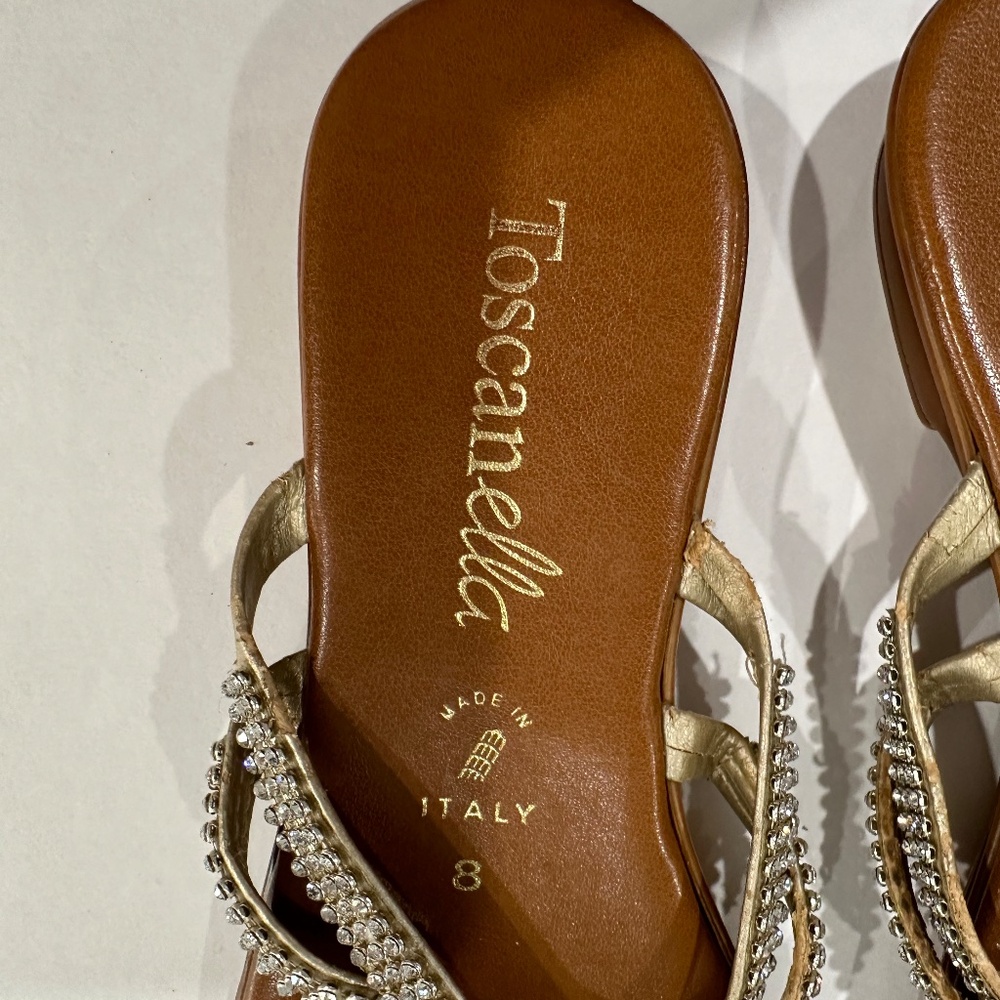 Toscanella brown gold tone rhinestone thong sandal - Size 8. - Picture 2 of 8